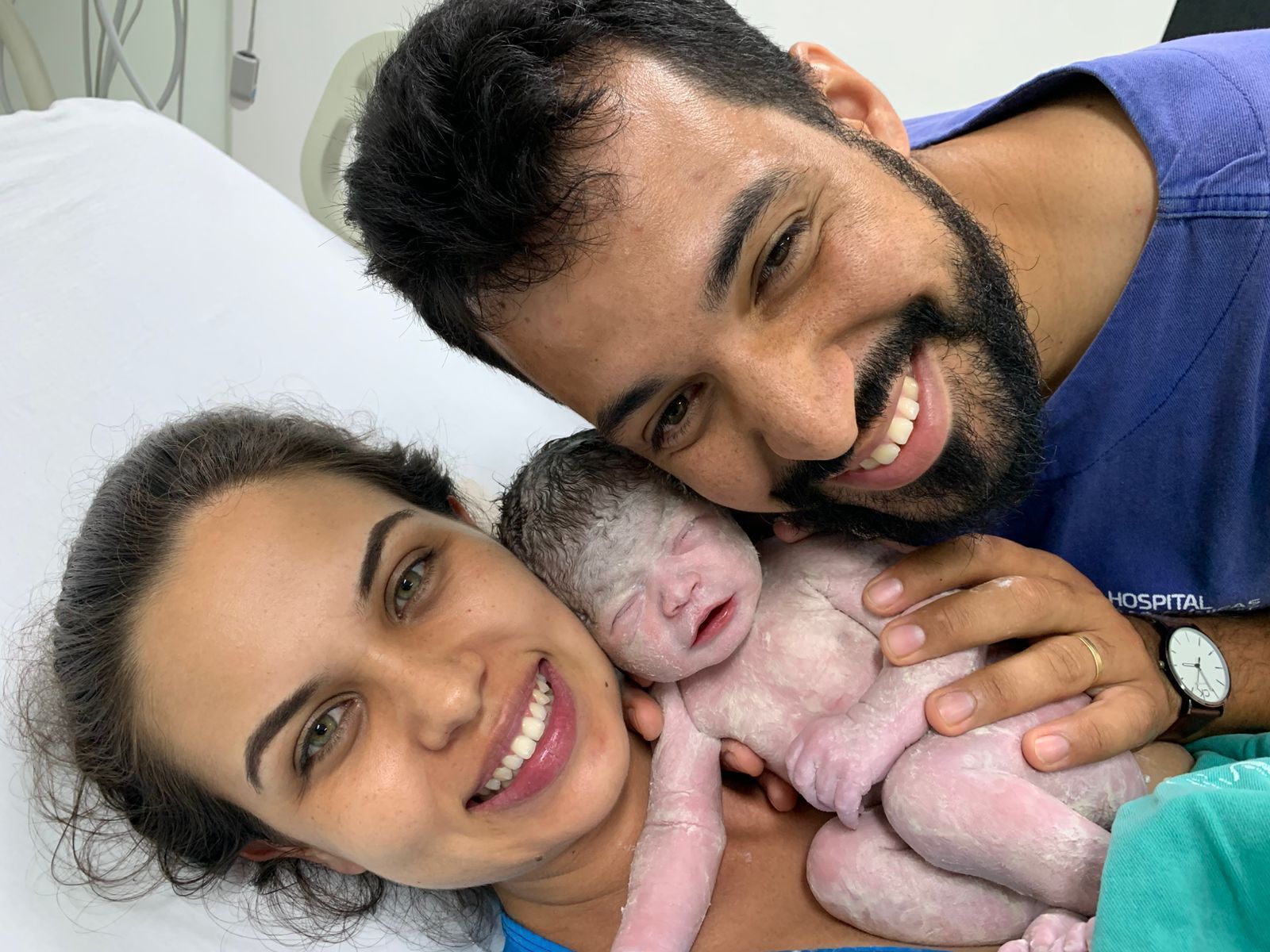 Primeira bebê de 2026 nasce no Hospital das Clínicas, em Montes Claros