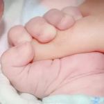Mãe que matou filha envenenada no Sul de Minas deixou carta de despedida