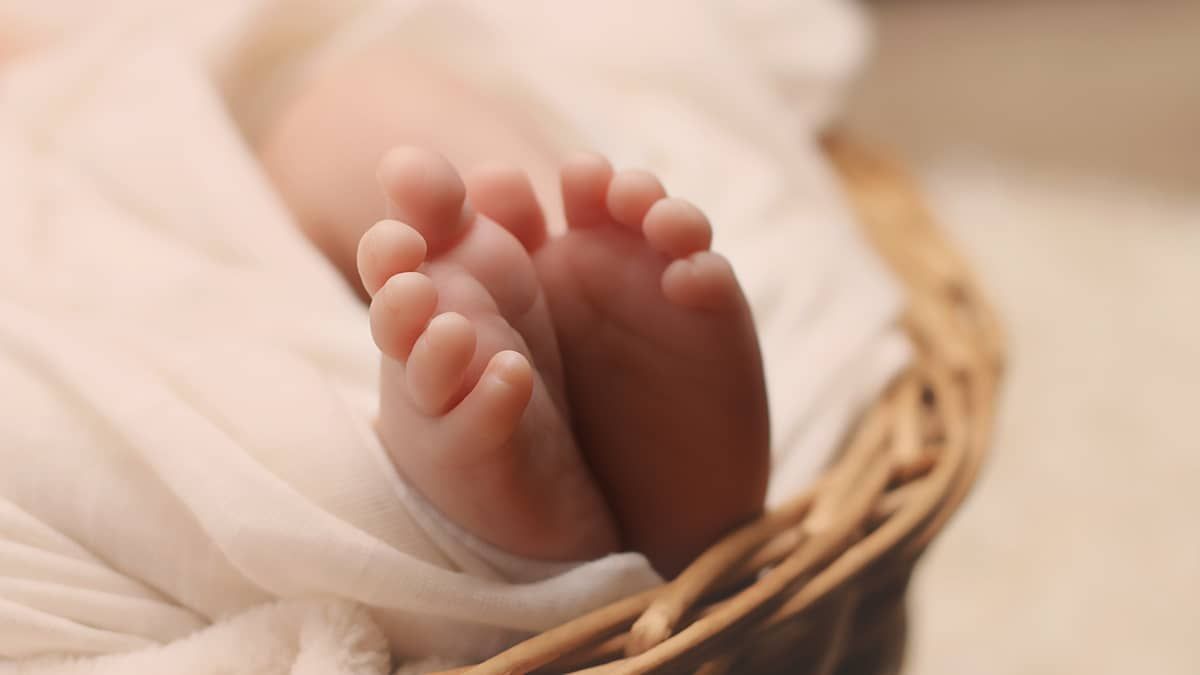 Bebê morre após receber dose injetável errada de dipirona em unidade de saúde