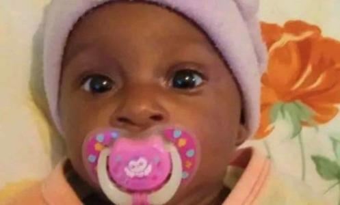 bebe Luna Vitoria.jpg