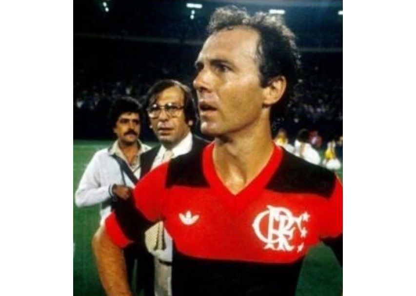 A história por trás da foto de Beckenbauer com a camisa do Flamengo