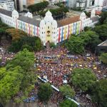 Carnaval visto de cima com o drone da Itatiaia