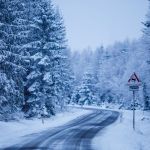 Neve, frio extremo e onda de enchentes atingem norte da Europa