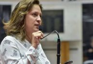 Bella Gonçalves deixa o PSOL e se filia ao PT com foco na Câmara dos Deputados