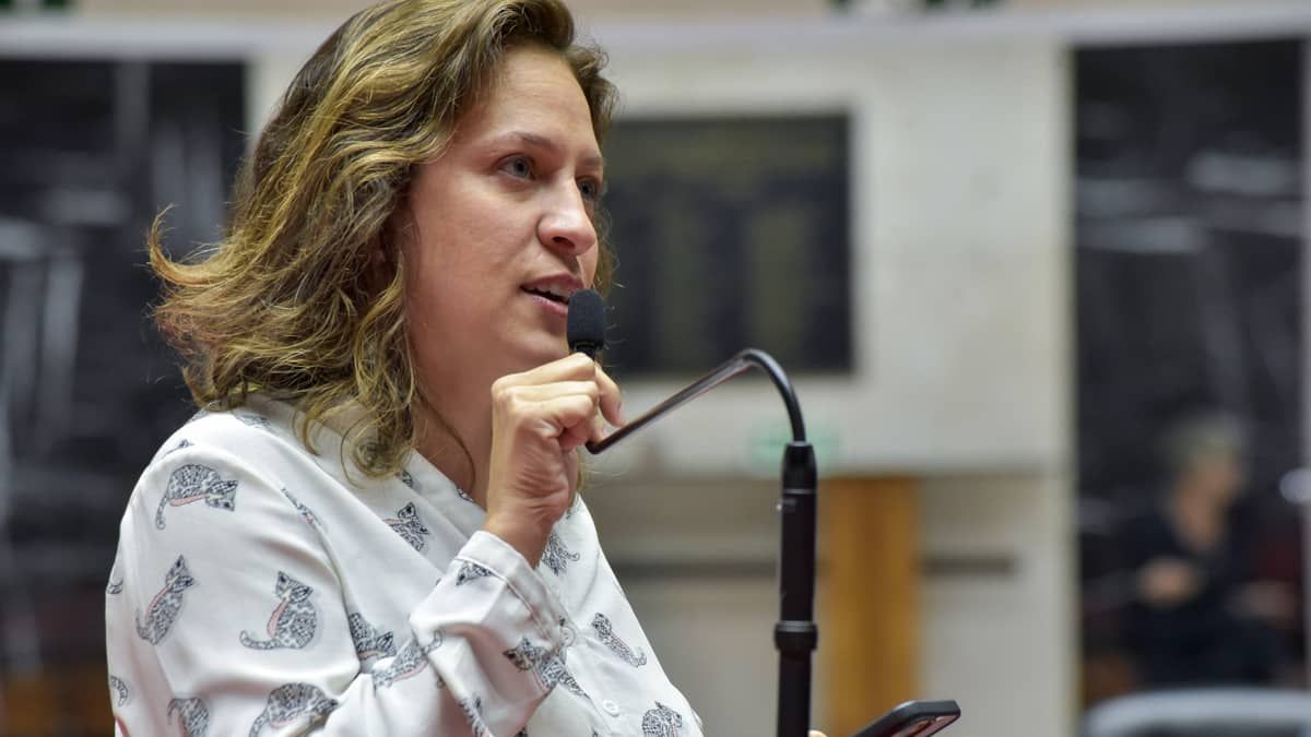Bella Gonçalves diz que Fuad é 'mais do mesmo' e vê Engler e Viana como 'perigo maior' à PBH