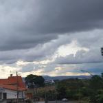 Umidade do ar inferior à recomendada pela OMS pode atingir 346 cidades de Minas