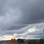 BH e outras 500 cidades de Minas têm alerta para tempestade e granizo