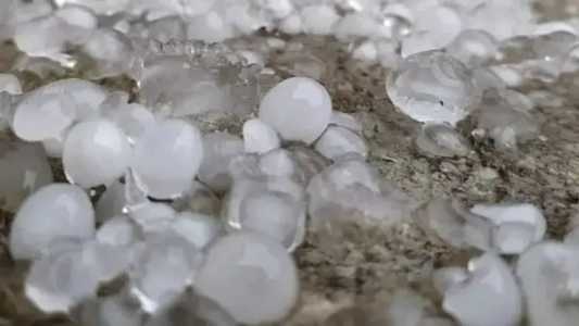 Belo Horizonte está sob alerta de chuva de granizo para a próxima hora