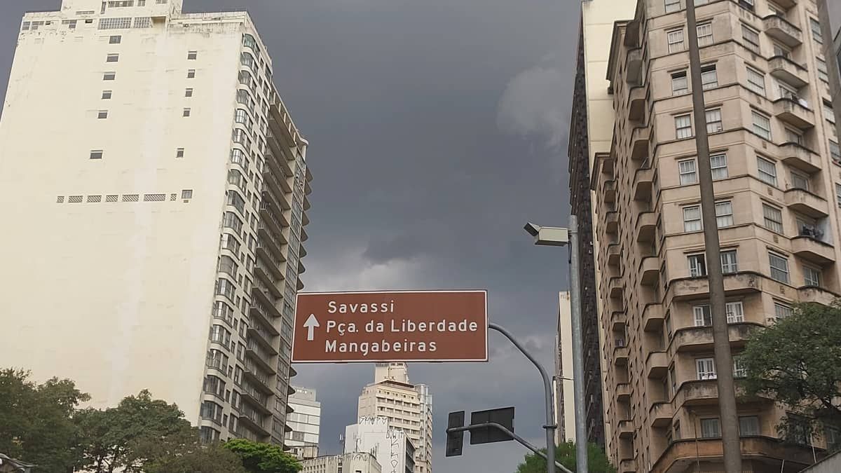 Minas tem alerta de tempestade e granizo para 500 cidades; veja quais