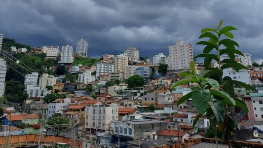 Belo Horizonte está em alerta de risco geológico devido as fortes chuvas que atingem a capital