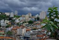 Cinco regionais de BH entram em alerta por risco de desmoronamentos; veja