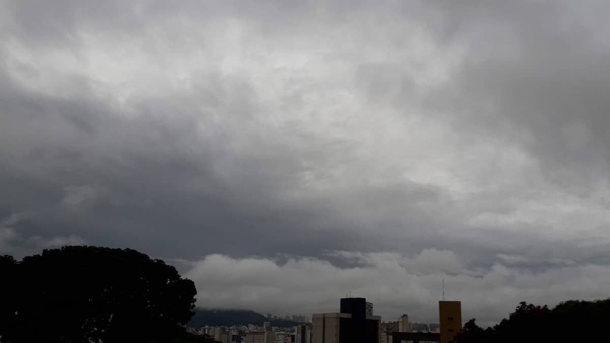 Chuva, granizo e ventania podem atingir quase 200 cidades de Minas nas próximas horas; veja quais 