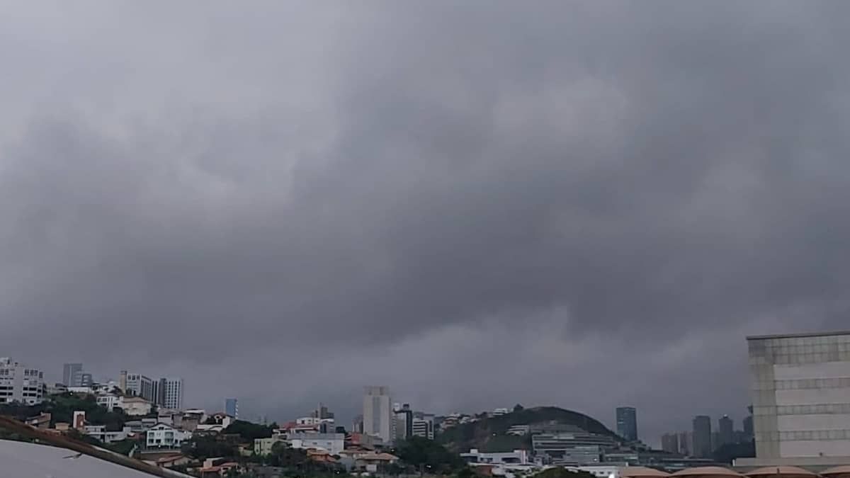 Belo Horizonte pode ter chuva forte e ventos de até 50 km/h; veja recomendações
