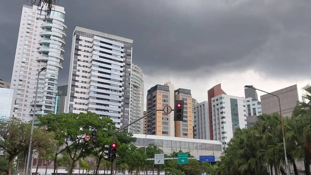 BH tem alerta para pancada de chuva neste sábado (2); veja recomendações