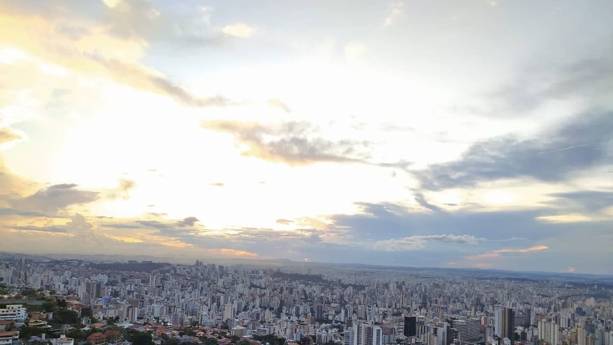 Previsão do tempo: sábado será de tempo seco e temperatura máxima pode chegar aos 33°C 