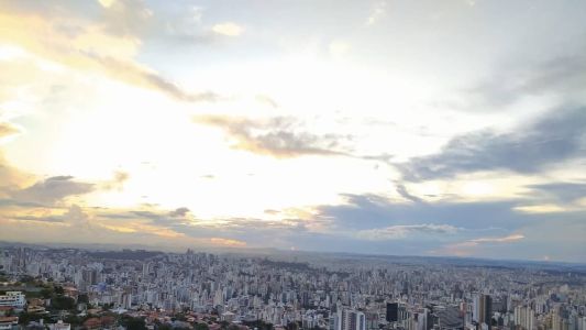 Belo Horizonte tem previsão de céu claro com sensação de frio  nas primeiras horas do dia e da noite