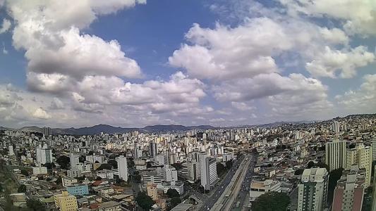 Belo Horizonte terá temperaturas altas e céu nublado