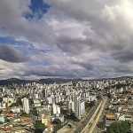 Previsão do tempo: domingo pode ter céu nublado e calor em BH