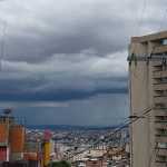 Previsão do tempo: Belo Horizonte terá sábado de Carnaval com pancadas de chuva e trovoadas
