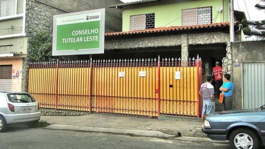 Belo-horizontinos escolhem 54 conselheiros tutelares neste domingo (3)