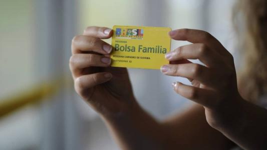 Beneficiários de NIS 2 recebem, nesta terça-feira (14), parcela do Bolsa Família