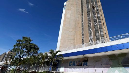 Beneficiários do Bolsa Família recebem até R$ 900 nesta quarta-feira; veja calendário