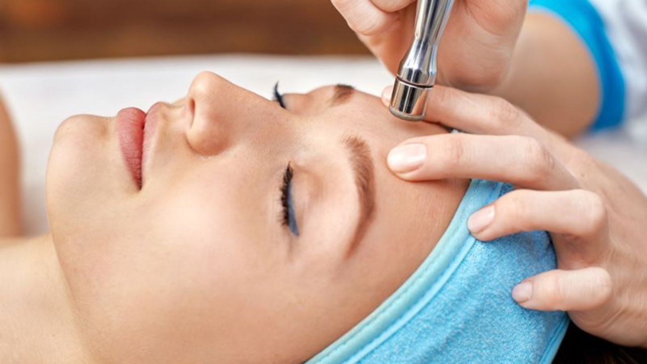 Benefícios do peeling de diamante para a pele