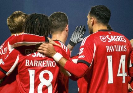 Jogadores celebram resultado de Rio Ave 0 x 2 Benfica, pela Liga Portugal 2025/2026