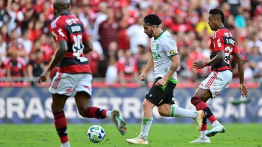 Benítez durante lance de Flamengo 1 x 1 América