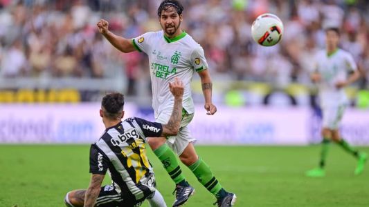 Benitez foi um dos grandes nomes do América no clássico