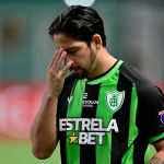 'Perdemos o emocional', afirma Benítez em derrota do América na Sul-Americana