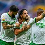 América: Benítez volta a ser titular após mais de dois meses e arranca elogios de Bustos