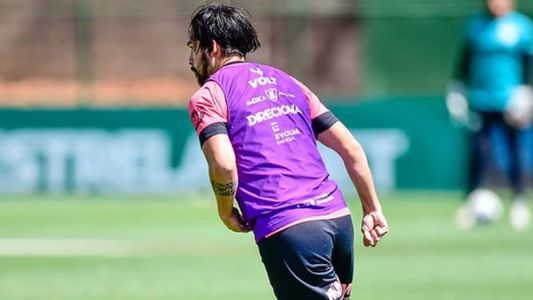 Benítez voltou a treinar nessa sexta-feira (8), no CT Lanna Drumond