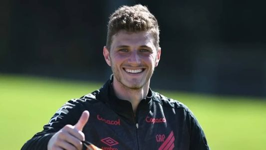 Bento é destaque do Athletico-PR nesta temporada