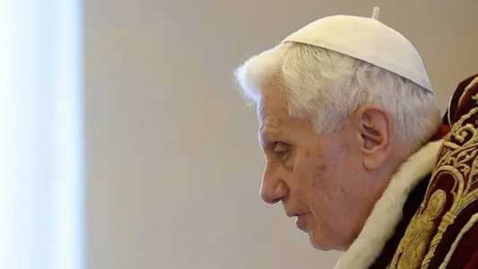 Bento XVI morreu aos 95 anos no Vaticano
