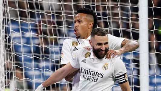 Benzema marcou duas vezes na goleada do Real Madrid