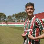 Reforço do Fluminense é registrado e fica à disposição para o clássico
