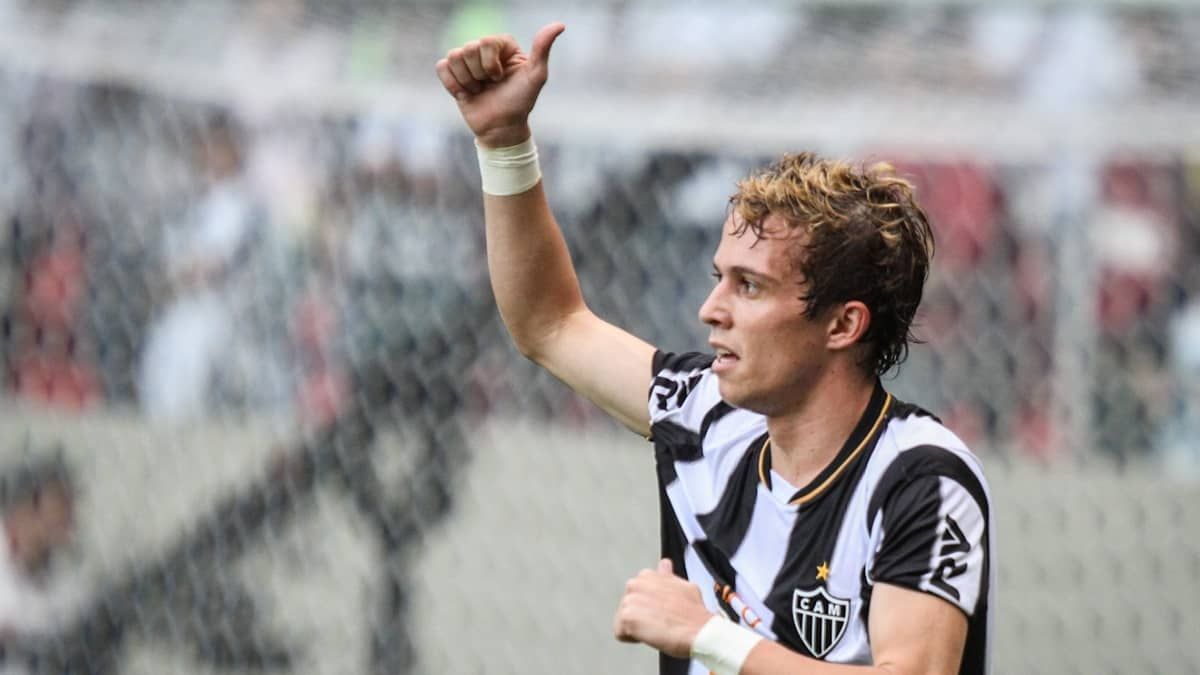 Possível reforço do Atlético para 2024, Bernard completa 31 anos nesta sexta