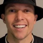 Bernard assiste a jogo do Atlético no Mineirão e relembra: 'Fui muito feliz aqui'