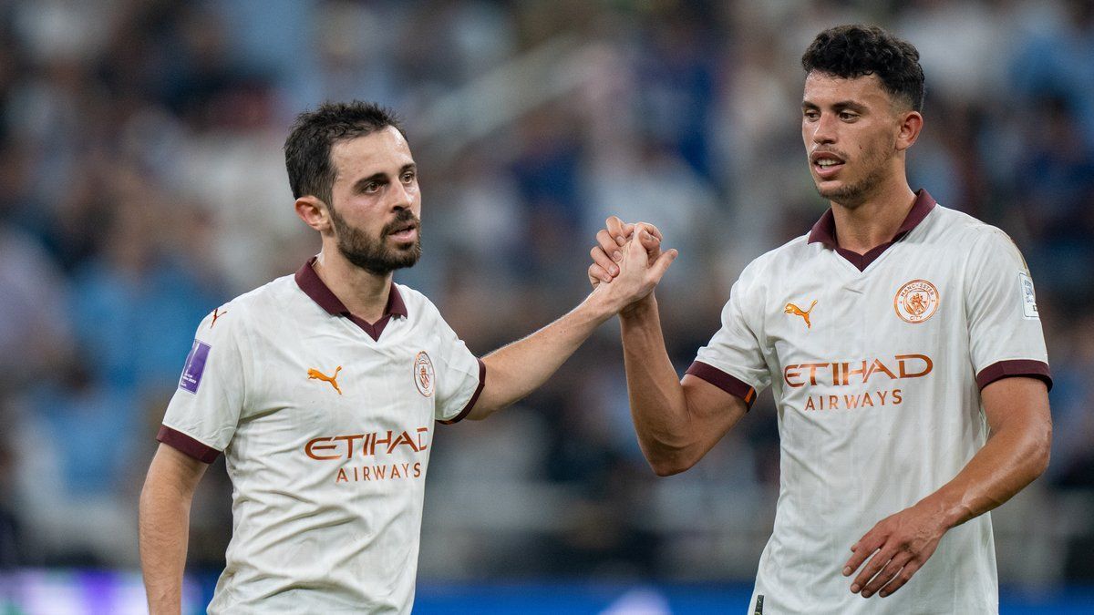 Manchester City passeia contra o Urawa e fará a final do Mundial contra o Fluminense