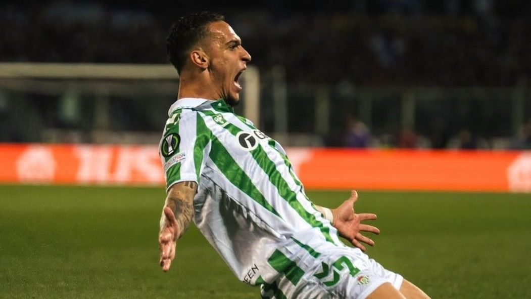 Antony brilha, Betis empata com Fiorentina e enfrentará Chelsea na final da Conference