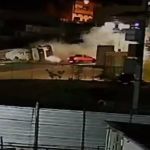 Vídeo: betoneira tomba, roda na pista e quase causa tragédia em rua da Grande BH