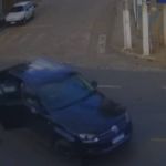 Vídeo: Criança é jogada para fora de carro em movimento no ES