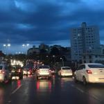 Chove forte em Belo Horizonte nesta sexta-feira (17)