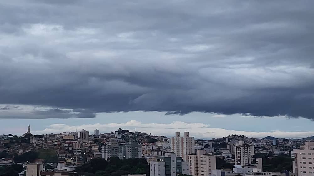 Chuva de até 100 mm pode atingir BH e outras 700 cidades