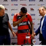 Bruno Henrique diz que renovação com o Flamengo foi 'decisão fácil' e projeta títulos