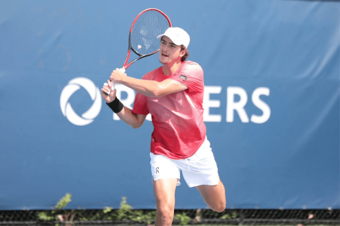 João Fonseca em ação no Masters 1000 de Toronto