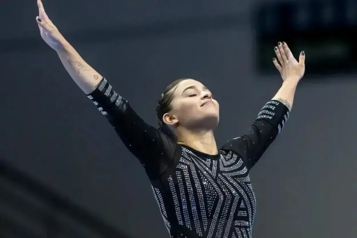 Ginasta de Ouro Preto representa o Brasil na Copa do Mundo de Trampolim em Portugal