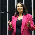 CPAC: 'Maior crime hoje no Brasil é apoiar Bolsonaro', diz Bia Kicis