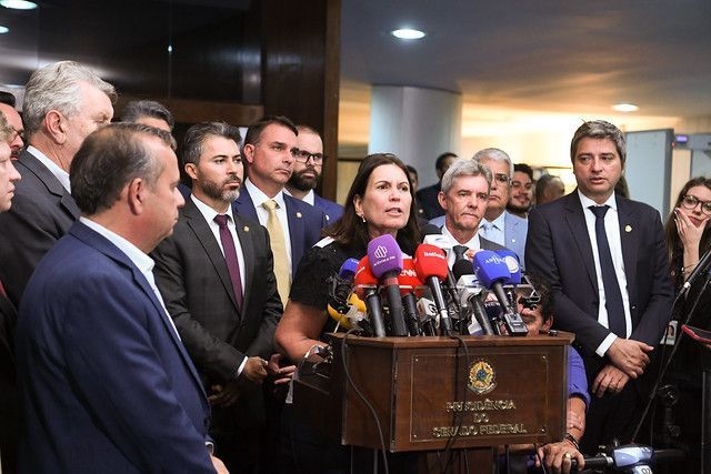 Bia Kicis usa púlpito da Presidência do Senado para atacar Pacheco: ‘Avalista das atitudes ilegais do Moraes’